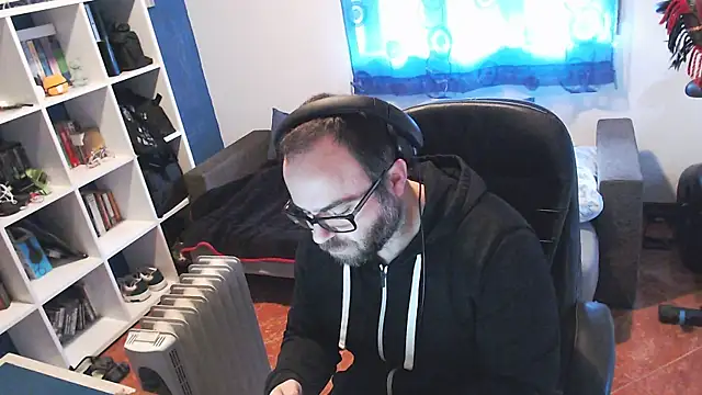 ravingr4d4 online show from 17, 2, 2025