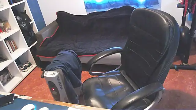 ravingr4d4 online show from 18, 2, 2025