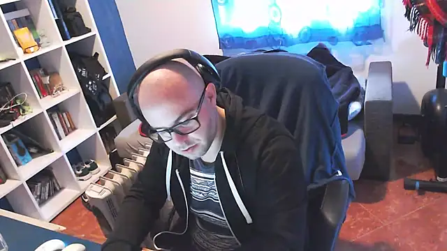 ravingr4d4 online show from 20, 2, 2025