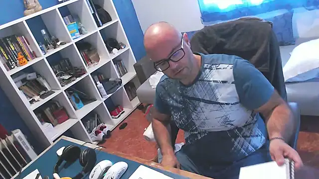 ravingr4d4 online show from 9, 10, 2025