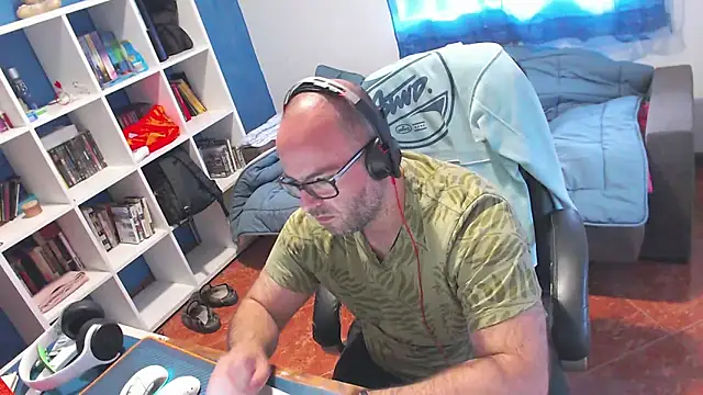 ravingr4d4 online show from 4, 5, 2026