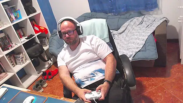 ravingr4d4 online show from 12, 5, 2026