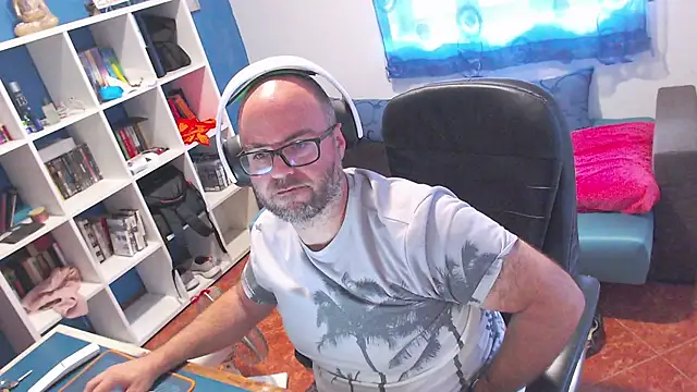 ravingr4d4 online show from 3, 6, 2026