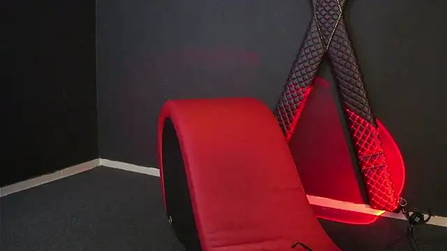 Snapshot of CelineConner chatting on 15, 3, 2026 CelineConner online show from 15, 3, 2026