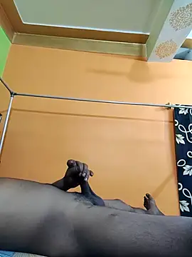 Snapshot of Graj648@xh chatting on 8, 9, 2025 Graj648xh online show from 8, 9, 2025