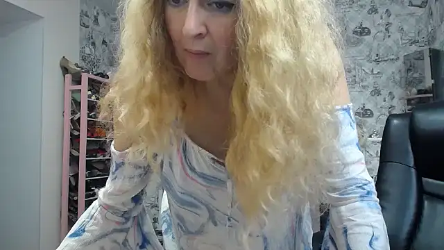 Snapshot of Helen1974 chatting on 24, 10, 2025 Helen1974 online show from 24, 10, 2025