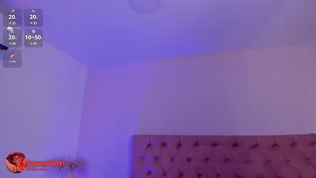 Snapshot of sophiarossee_ chatting on 15, 11, 2025 sophiarossee online show from 15, 11, 2025