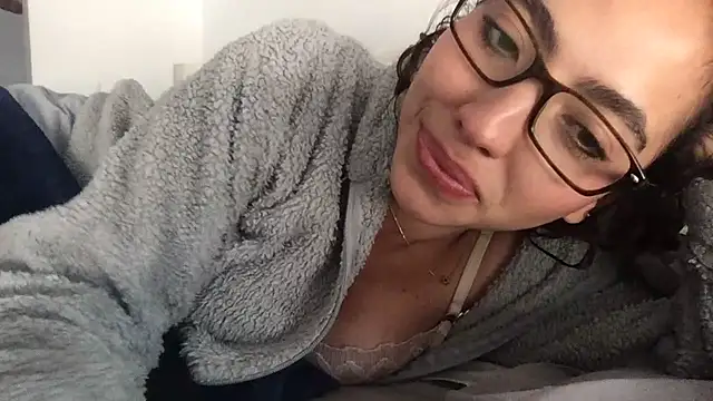 Sophi  a online show from 23, 2, 2026