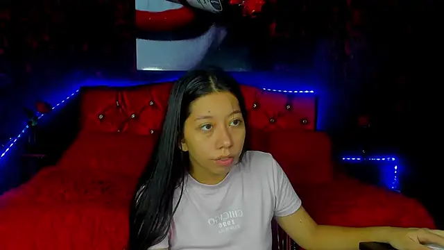 Snapshot of sexylaurita chatting on 14, 12, 2024 sexylaurita online show from 14, 12, 2024