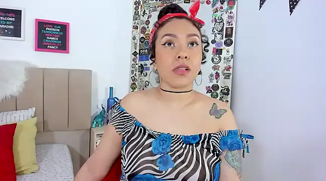 Zoe Gruber online show from 29, 1, 2025