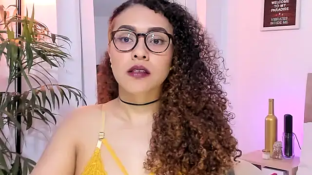 Zoe Gruber online show from 27, 11, 2025