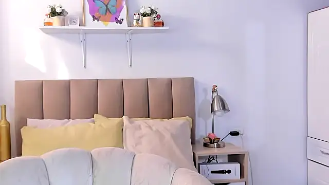 Snapshot of Zoe_Gruber chatting on 10, 2, 2026 Zoe Gruber online show from 10, 2, 2026