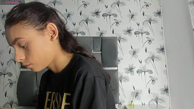 Ehotloveaxxx online show from 18, 12, 2024