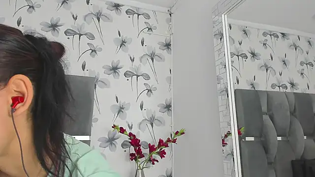 Ehotloveaxxx online show from 7, 10, 2025