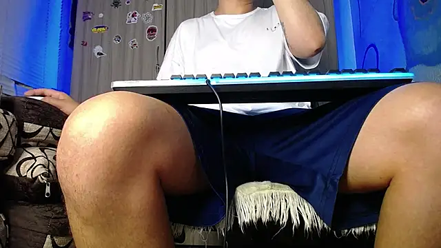 Snapshot of zacwatson_ chatting on 3, 2, 2025 zacwatson  online show from 3, 2, 2025