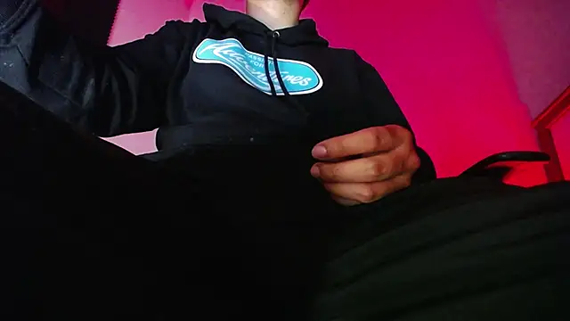 zacwatson  online show from 4, 11, 2025