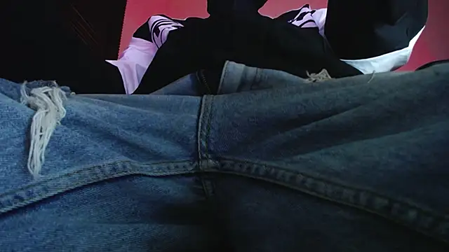 zacwatson  online show from 12, 2, 2026