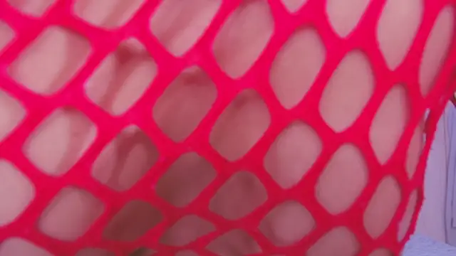 Snapshot of violett_lo chatting on 25, 11, 2025 violett lo online show from 25, 11, 2025