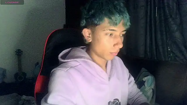 Snapshot of XxAaron_EvilxX chatting on 17, 9, 2025 XxAaron EvilxX online show from 17, 9, 2025