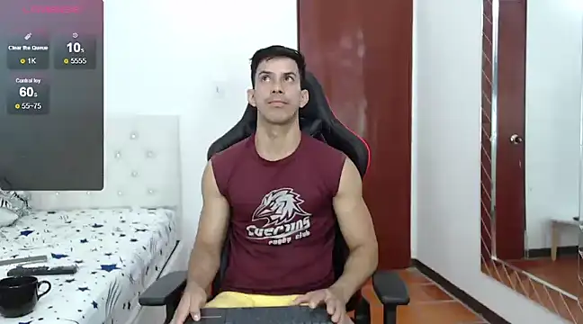 JoseRumbero26 online show from 5, 1, 2025