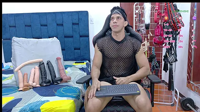 Snapshot of JoseRumbero26 chatting on 10, 2, 2026 JoseRumbero26 online show from 10, 2, 2026