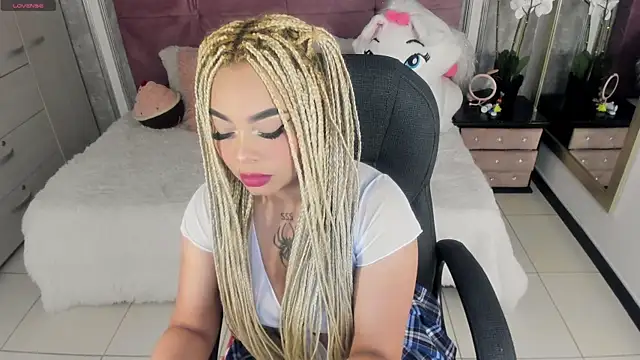 Snapshot of conny__curly chatting on 17, 2, 2026 conny curly online show from 17, 2, 2026