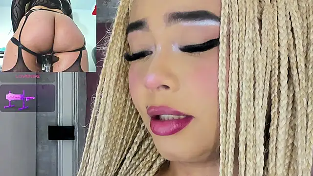 Snapshot of conny__curly chatting on 8, 4, 2026 conny curly online show from 8, 4, 2026