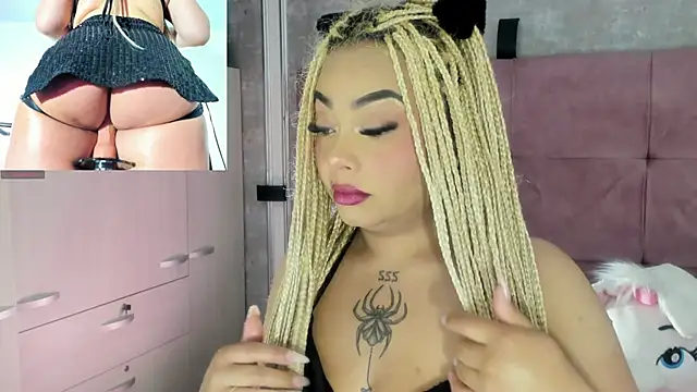 Snapshot of conny__curly chatting on 18, 4, 2026 conny curly online show from 18, 4, 2026