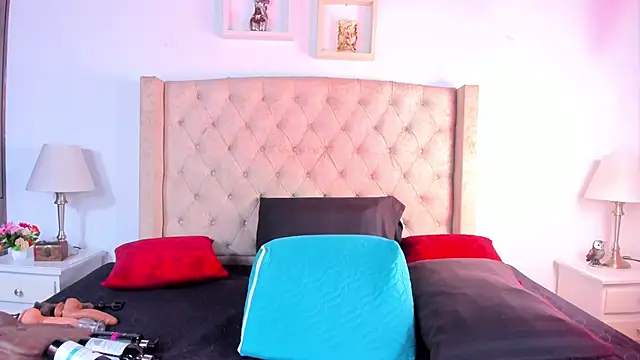 natalia collinslim online show from 20, 9, 2025