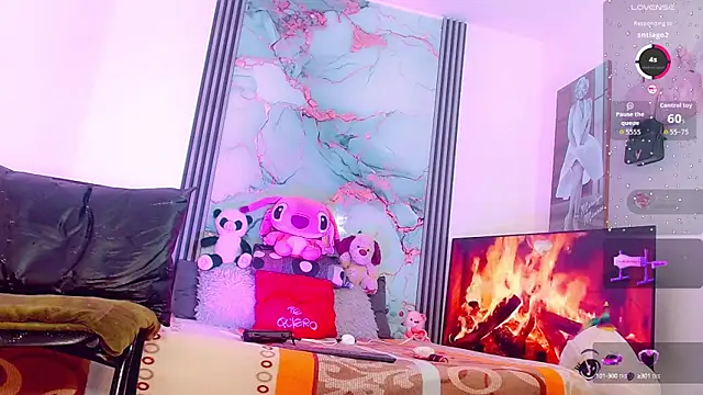 Snapshot of _ChanellR_ chatting on 16, 9, 2025  ChanellR  online show from 16, 9, 2025