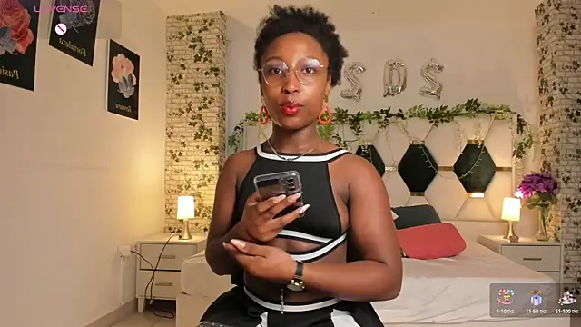 EmmaSanzz  online show from 9, 1, 2025