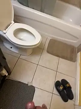 Snapshot of VFuck4U_xxx chatting on 11, 12, 2024 VFuck4U xxx online show from 11, 12, 2024