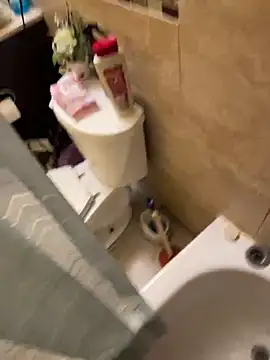 Snapshot of VFuck4U_xxx chatting on 13, 3, 2025 VFuck4U xxx online show from 13, 3, 2025