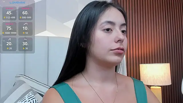 Julietasantos   online show from 28, 4, 2026