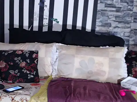 BigHotMatureXx online show from 15, 10, 2025