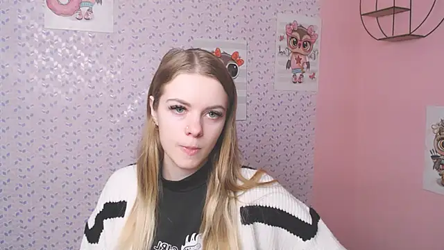 AliceFlirtt  online show from 20, 1, 2025