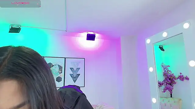 Kaori ayu online show from 13, 9, 2025