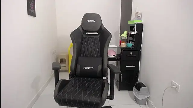 susana2523 online show from 26, 1, 2025