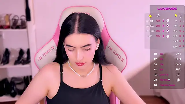 Snapshot of EvangelinaVangelis chatting on 14, 9, 2025 EvangelinaVangelis online show from 14, 9, 2025