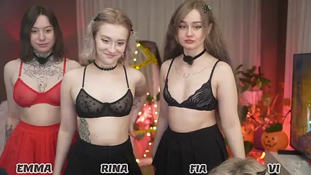 Snapshot of your_favoritegirls chatting on 25, 10, 2025 your favoritegirls online show from 25, 10, 2025