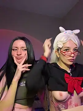 Dooubletroublee online show from 1, 3, 2025