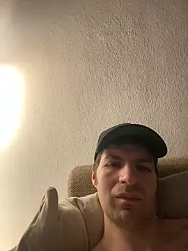 Ricoleckt online show from 1, 2, 2025