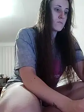 emeli moon online show from 19, 10, 2025