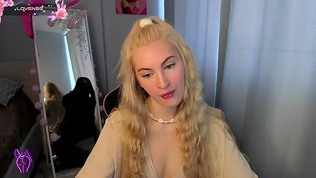 Snapshot of Kimmy_powell chatting on 27, 5, 2026 Kimmy powell online show from 27, 5, 2026