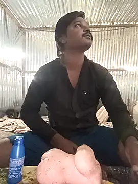 Snapshot of Kartik_bbc_indian chatting on 30, 11, 2025 Kartik bbc indian online show from 30, 11, 2025