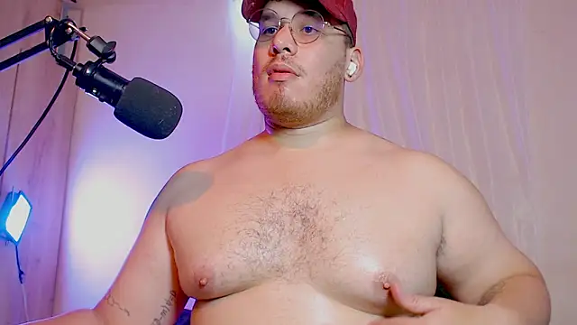 Snapshot of anotherbigboy_ chatting on 20, 12, 2024 anotherbigboy online show from 20, 12, 2024