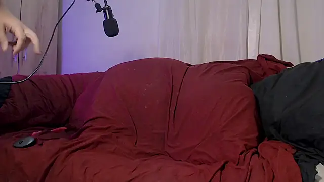 Snapshot of anotherbigboy_ chatting on 18, 10, 2025 anotherbigboy online show from 18, 10, 2025