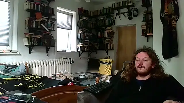 Snapshot of sunr1sa chatting on 4, 10, 2025 sunr1sa online show from 4, 10, 2025