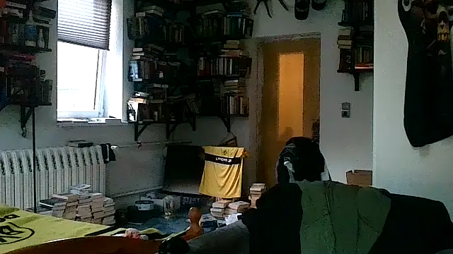 Snapshot of sunr1sa chatting on 26, 10, 2025 sunr1sa online show from 26, 10, 2025