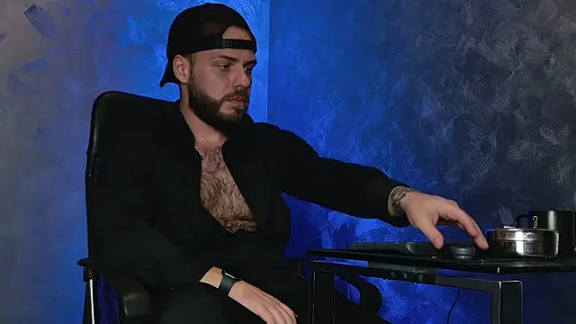 juliusmasters online show from 15, 12, 2025